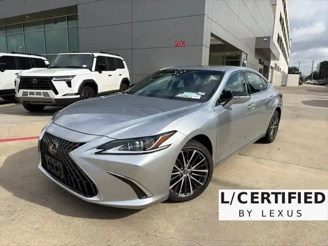 2025 Lexus ES 350 350's photo