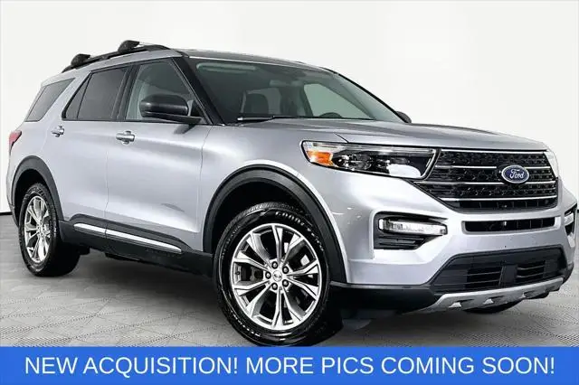 2021 Ford Explorer XLT 4WD photo 1