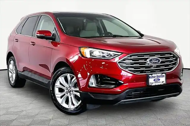 2020 Ford Edge Titanium's photo