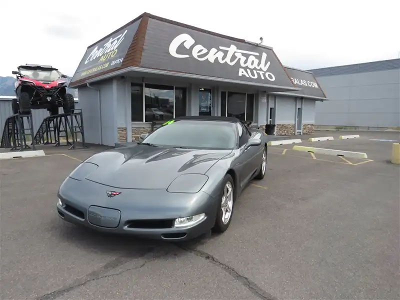 2004 Chevrolet Corvette Convertible's photo