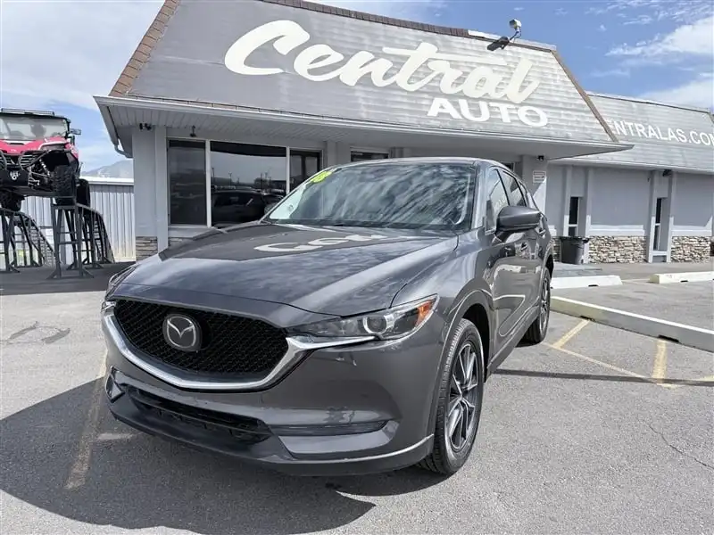 2018 Mazda CX-5 Touring AWD Auto's photo