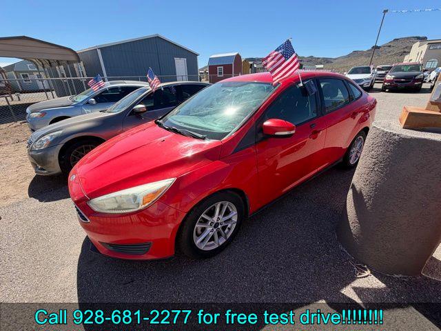 2015 Ford Focus SE Sedan's photo