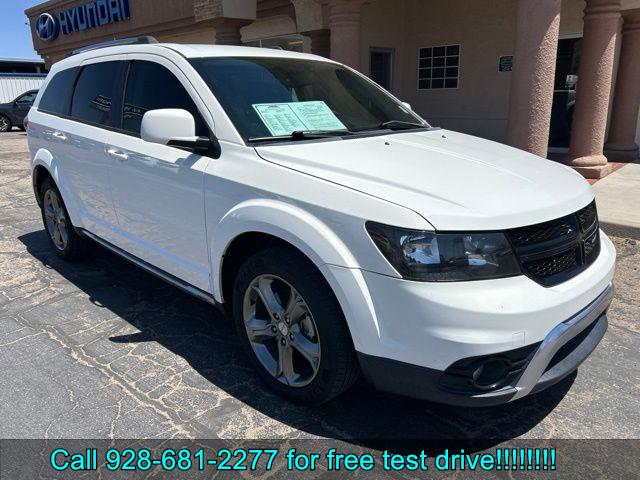 2017 Dodge Journey Crossroad FWD Plus's photo
