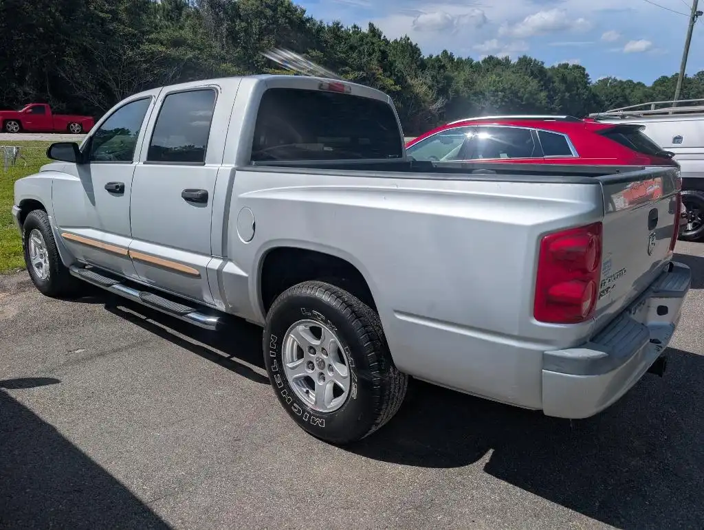 2005 Dodge Dakota SLT Quad Cab's photo
