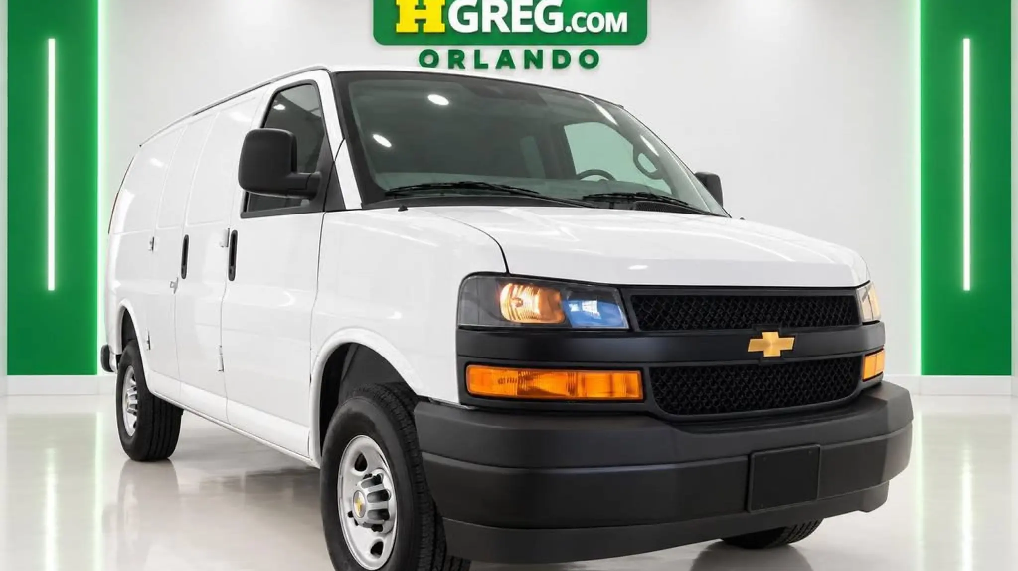 2025 Chevrolet Express Work Van HD 2500 photo 3