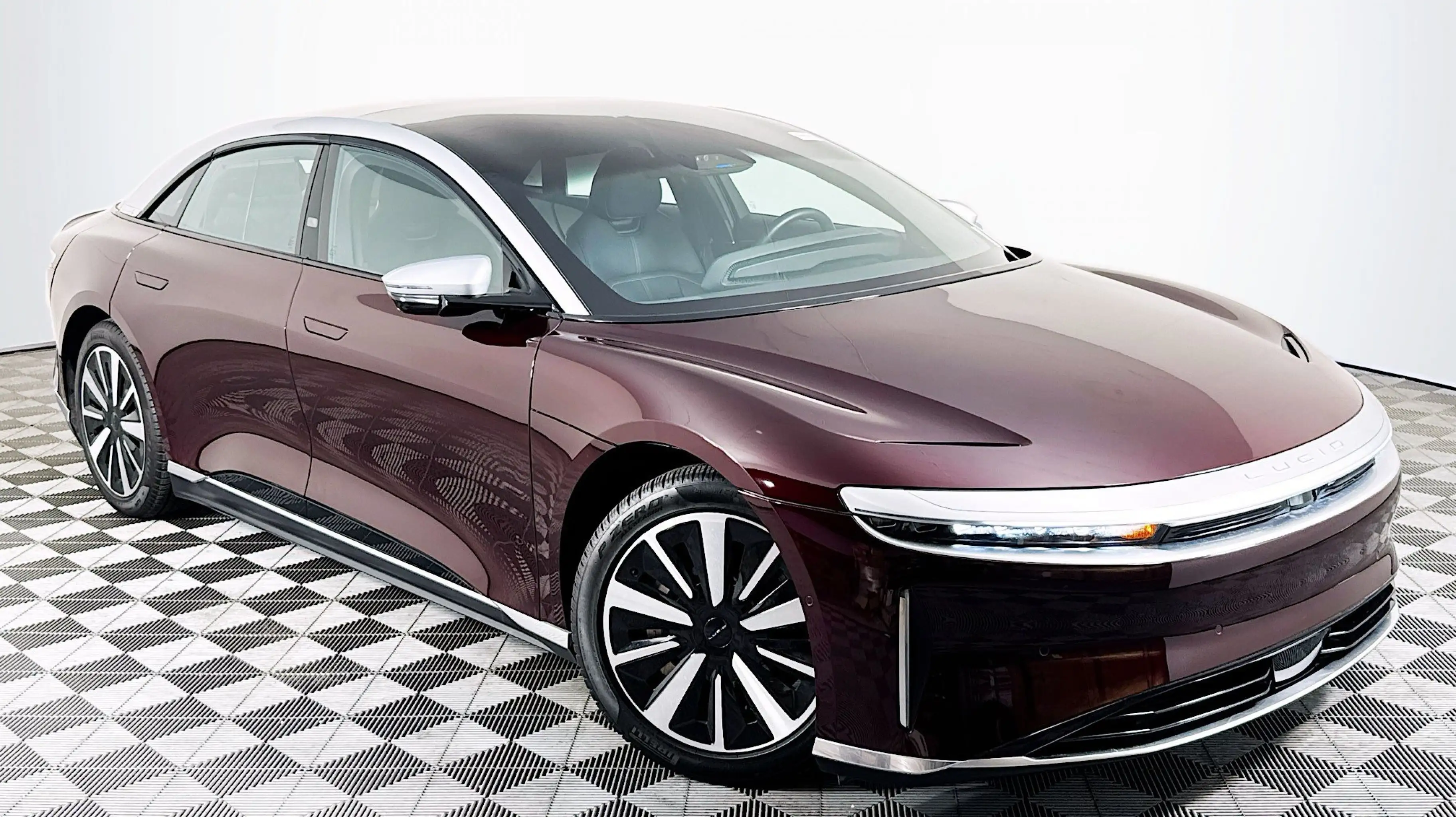 2022 Lucid Air Grand Touring's photo