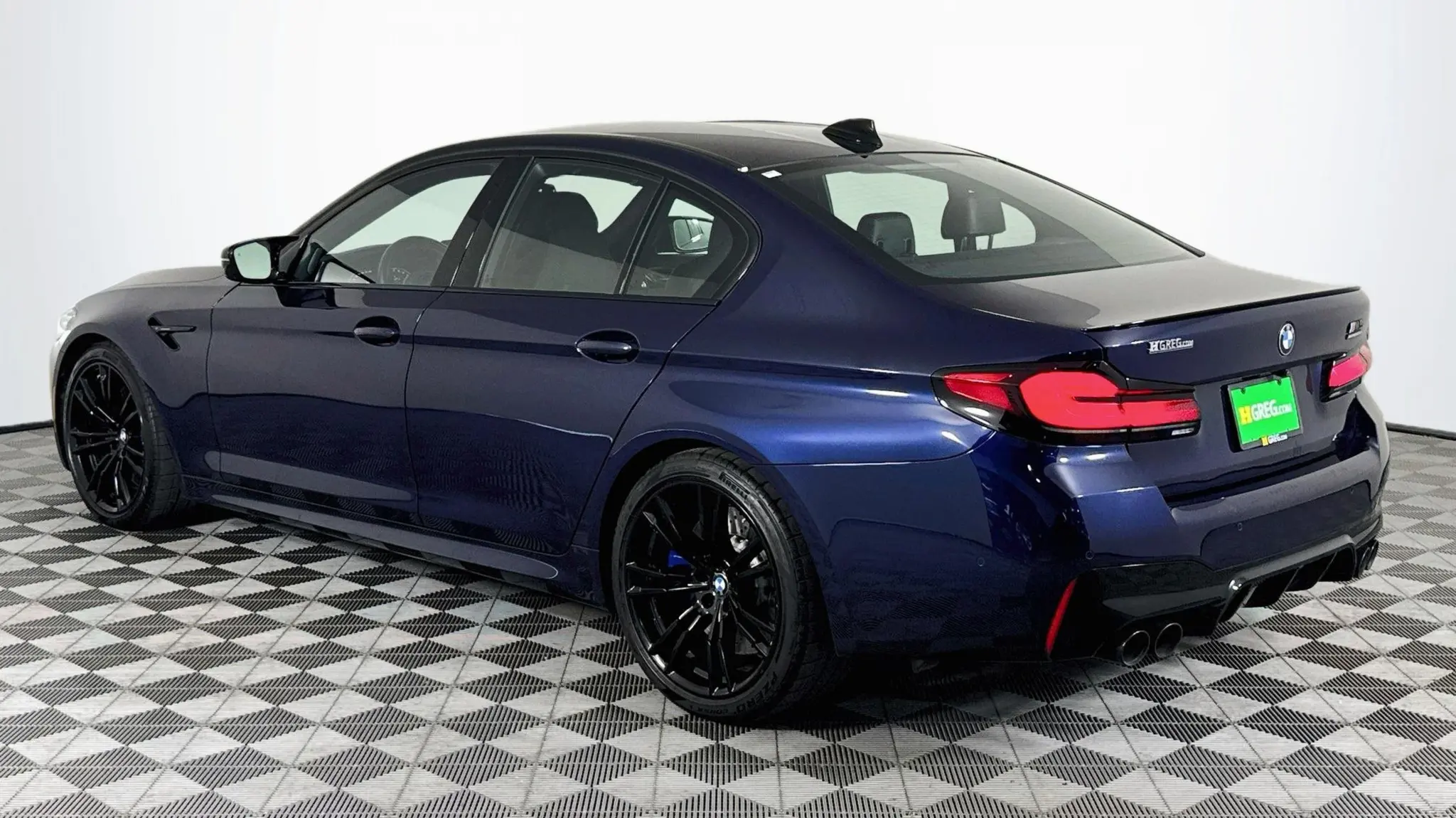 2023 BMW M5 Base photo 4