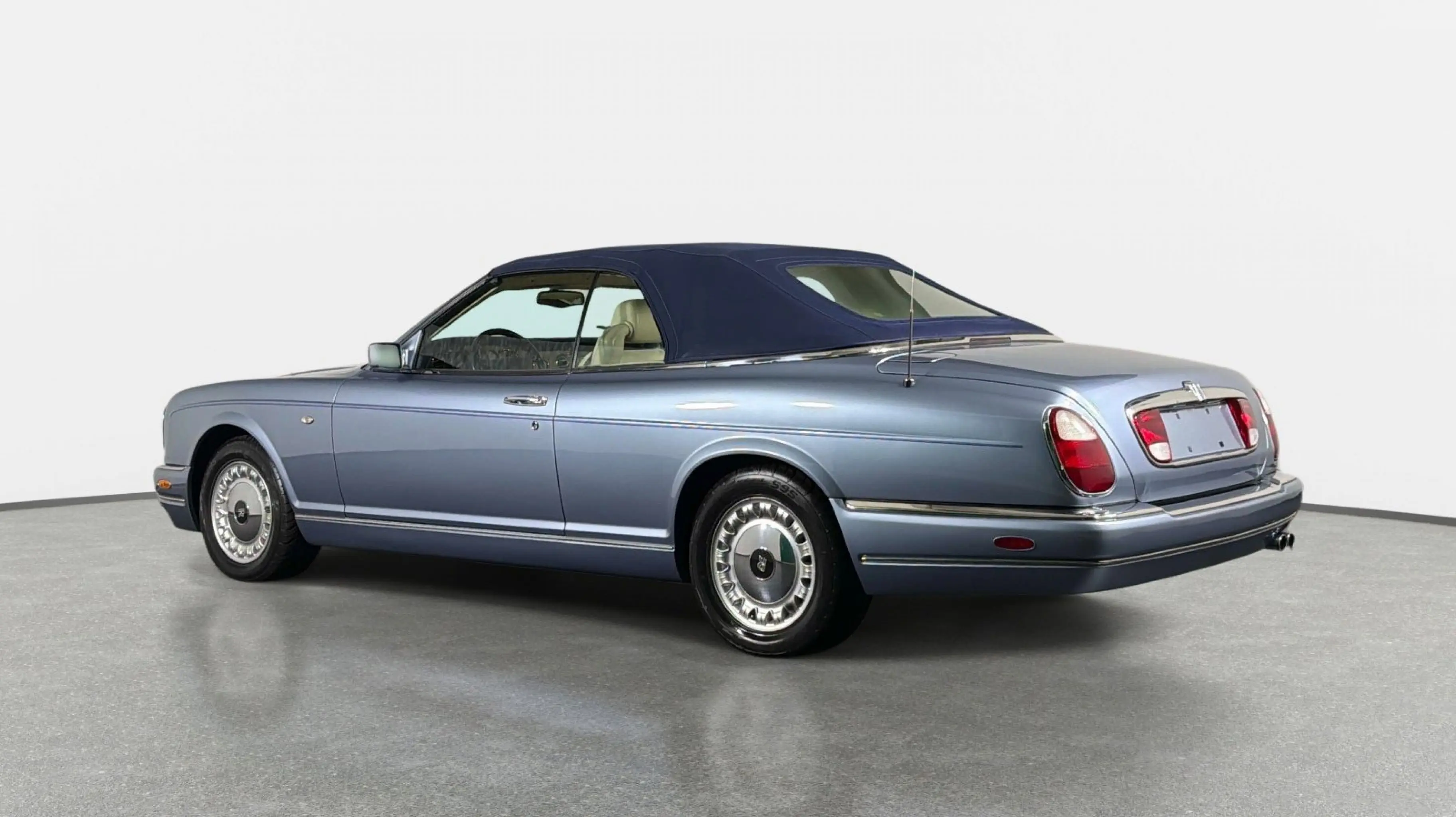 2000 Rolls-Royce Corniche Base photo 5