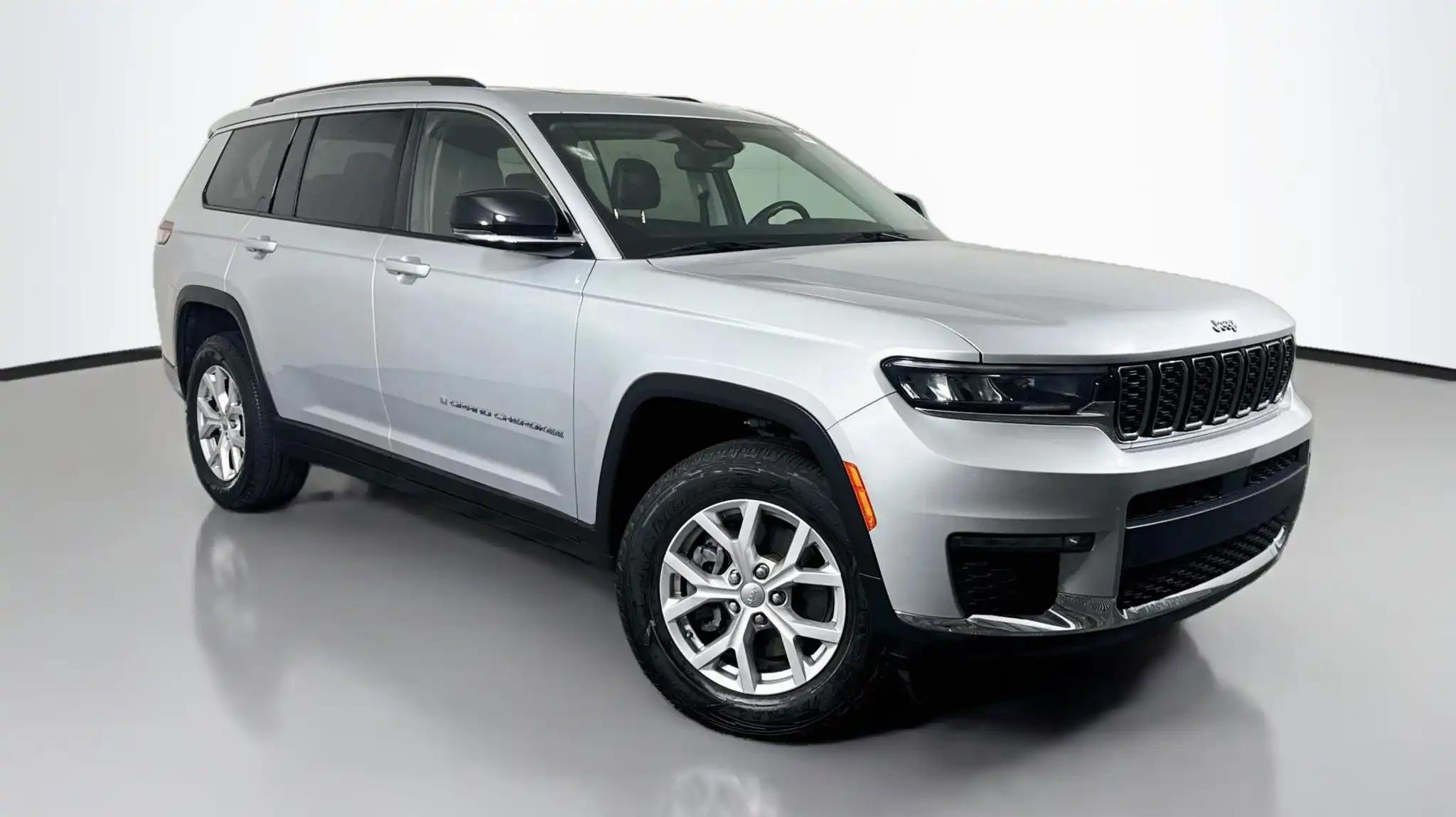 2021 Jeep Grand Cherokee L Limited's photo