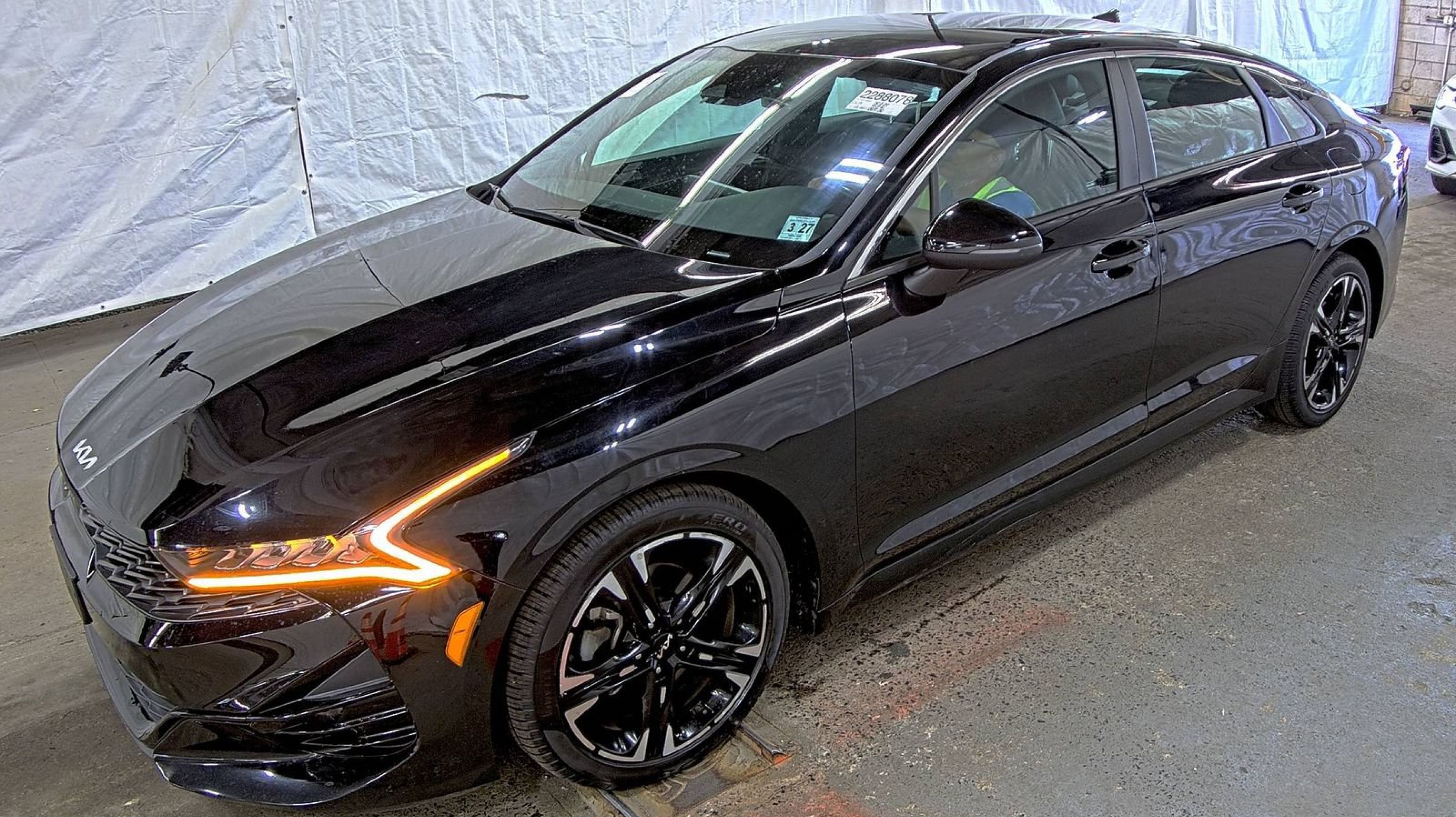 2022 Kia Optima GT-Line FWD's photo