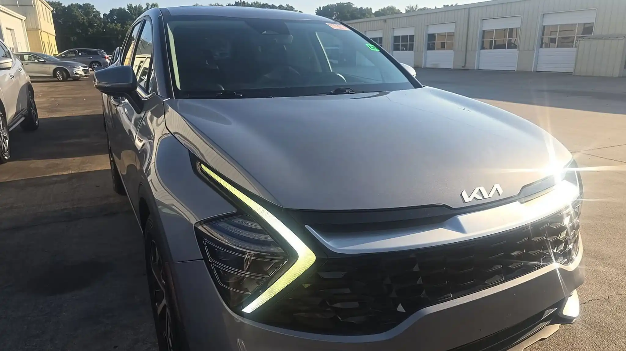 2024 Kia Sportage EX Auto's photo