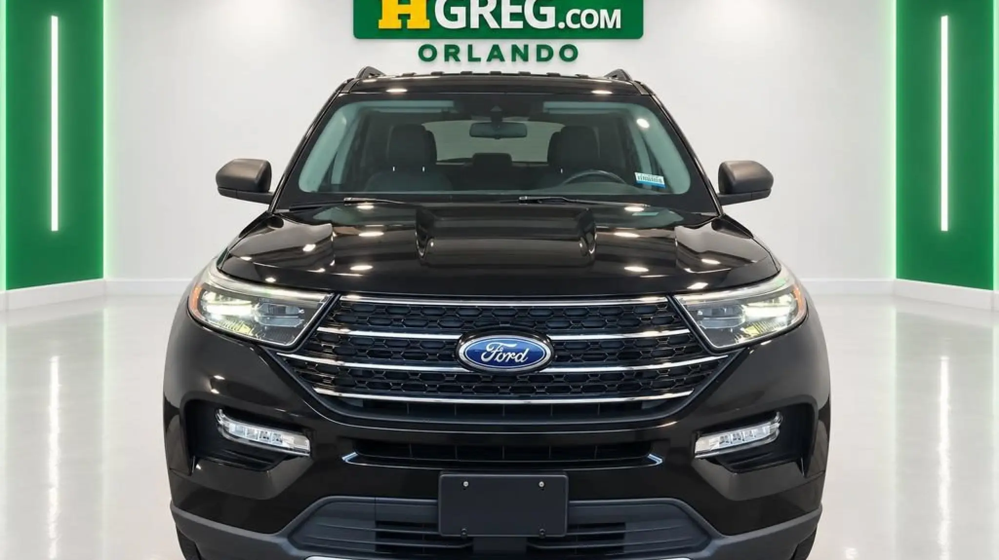 2020 Ford Explorer XLT 4WD photo 5