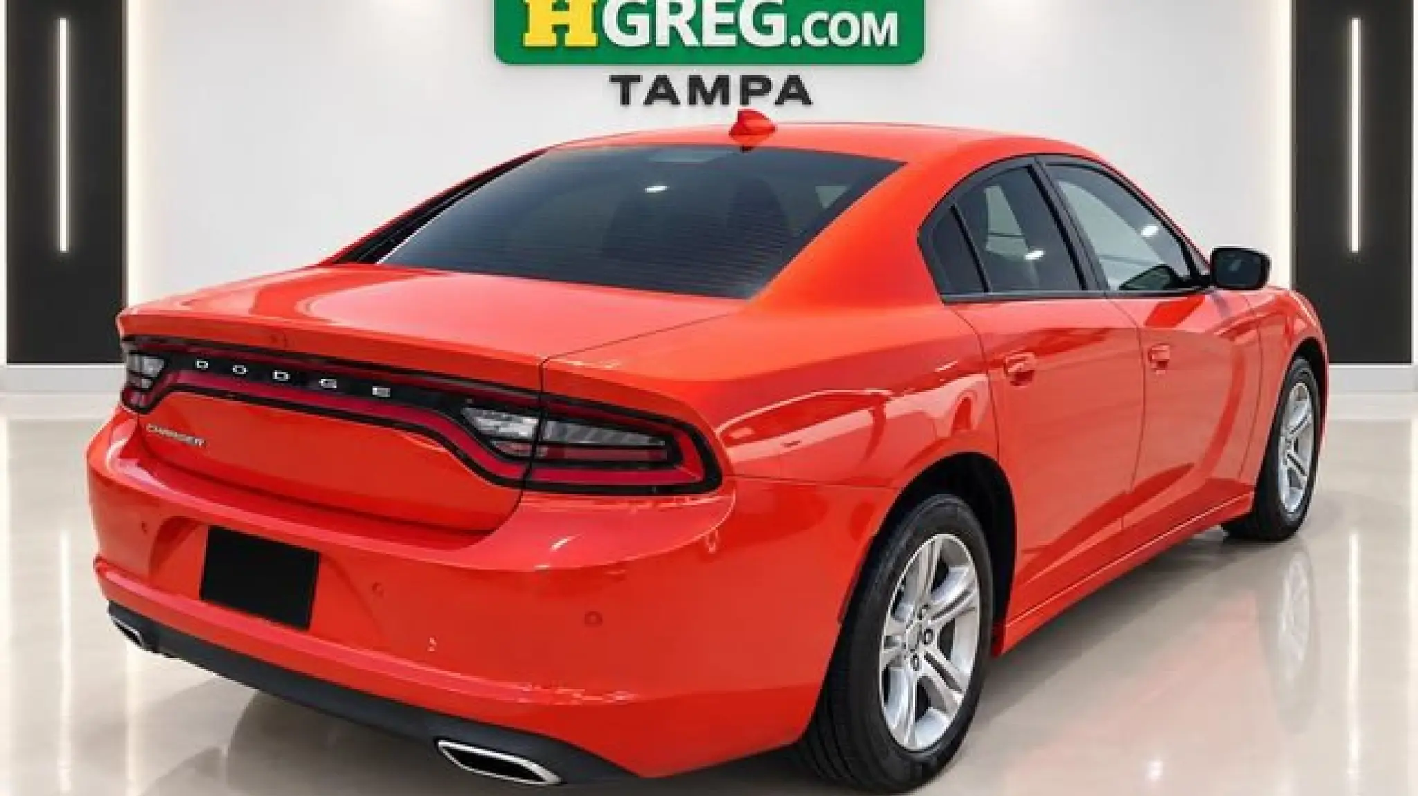 2023 Dodge Charger SXT photo 4