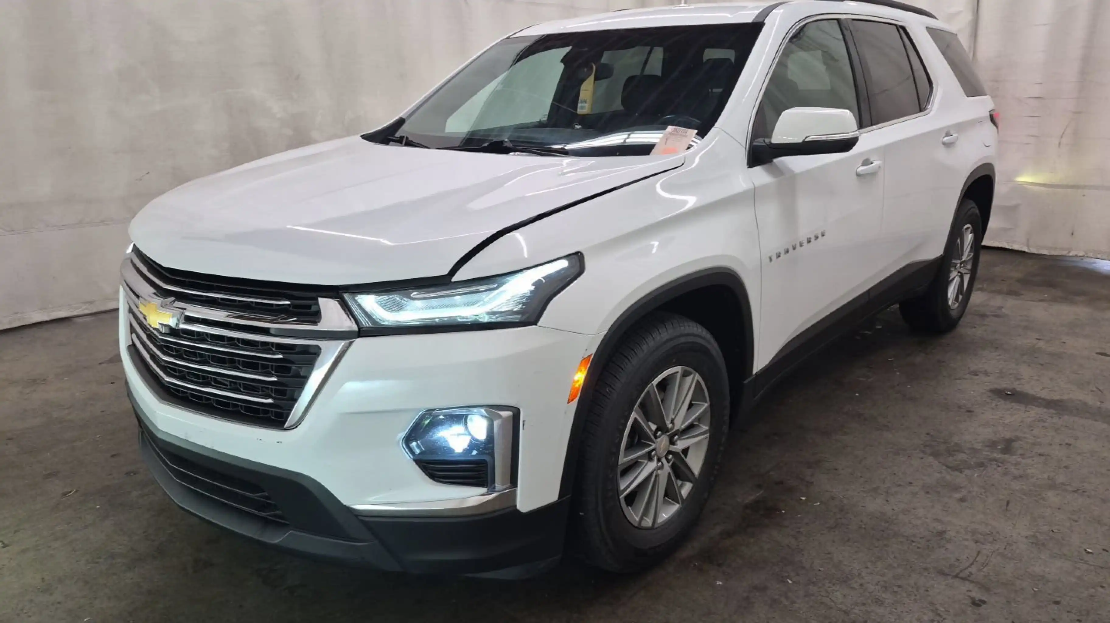2023 Chevrolet Traverse AWD 1LT's photo