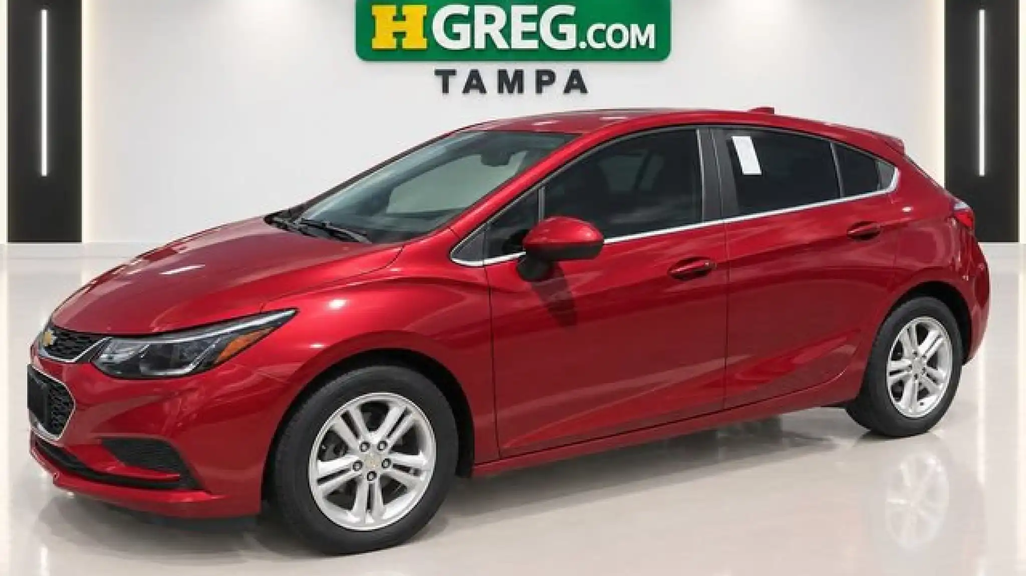 2018 Chevrolet Cruze LT Hatchback Auto's photo