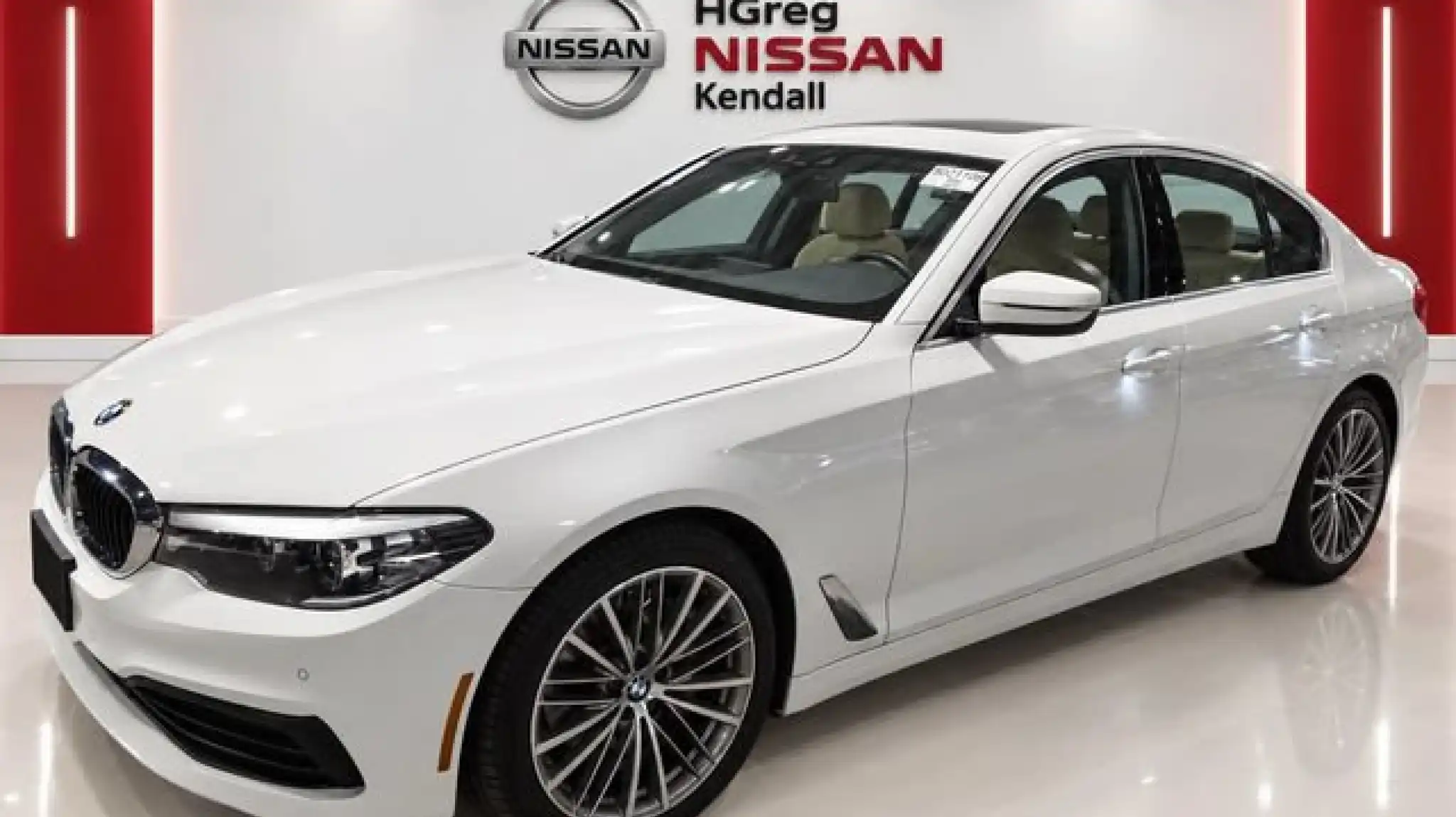 2019 BMW 5 Series 530i Sedan's photo