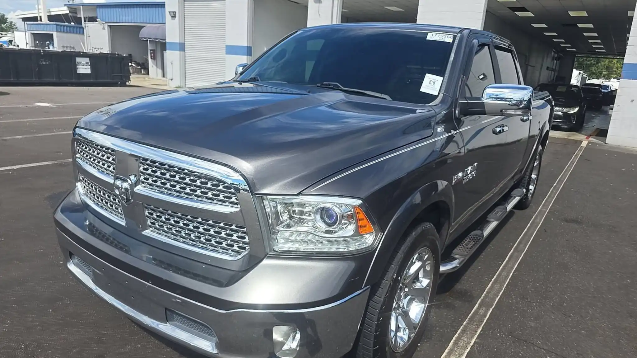 2018 RAM 1500 Laramie Crew Cab 6'4's photo
