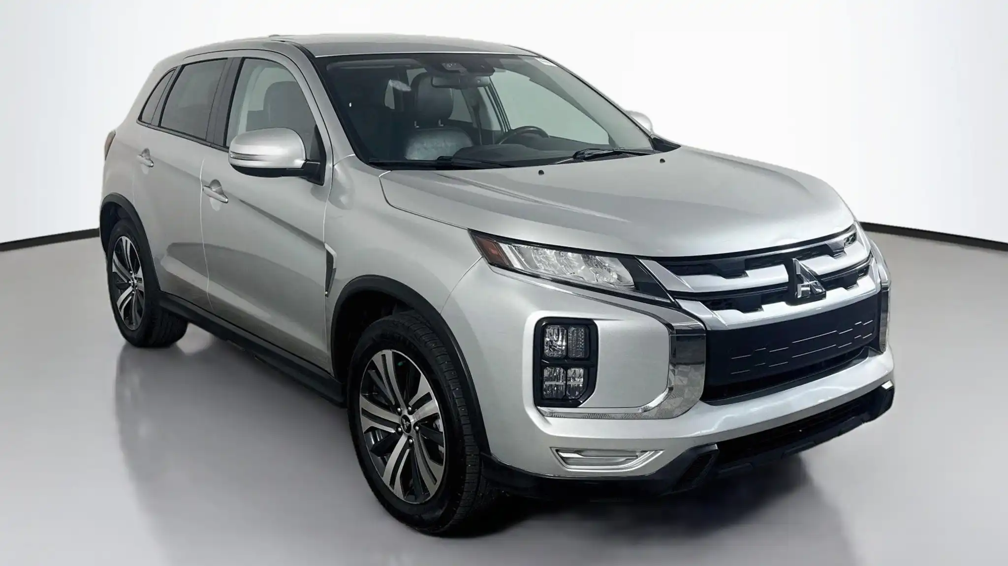2022 Mitsubishi Outlander Sport 2.0 SE AWC CVT's photo