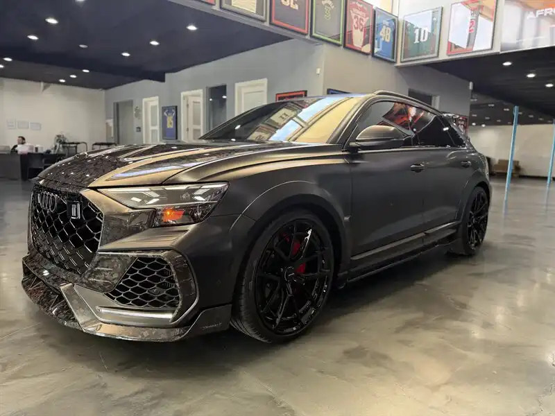 2026 Audi RS Q8 Base's photo
