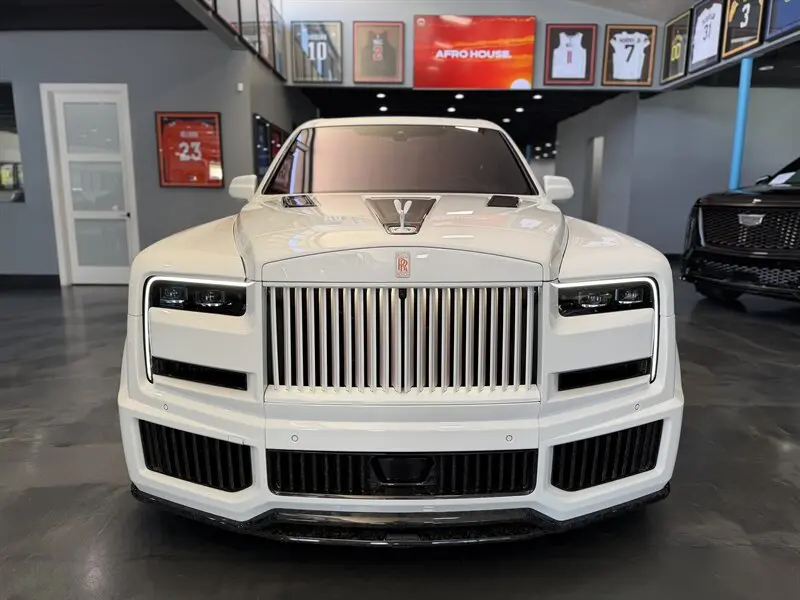 2026 Rolls-Royce Cullinan Base photo 3