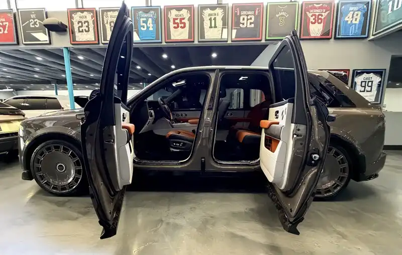 2026 Rolls-Royce Cullinan Base's photo