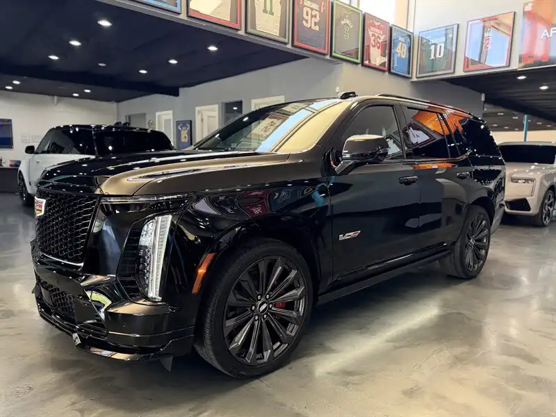 2026 Cadillac Escalade 4WD Escalade-V's photo