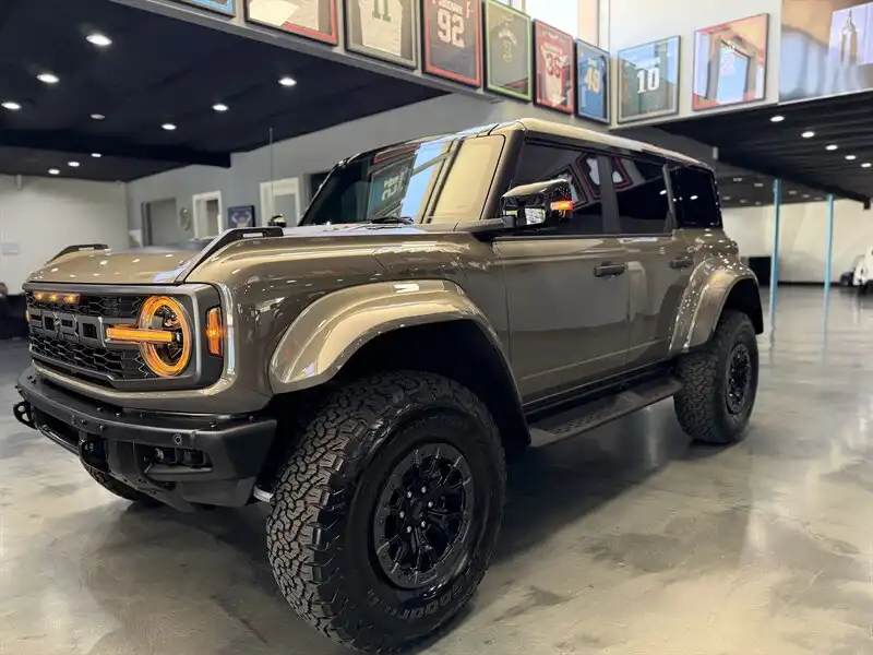 2025 Ford Bronco Raptor 4x4's photo