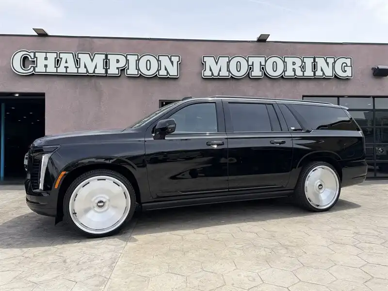 2026 Cadillac Escalade ESV Sport 4WD's photo