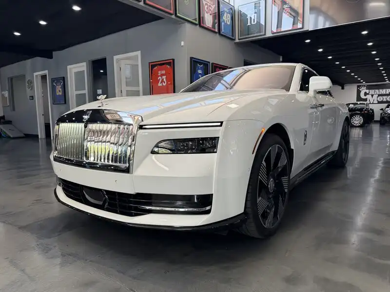 2025 Rolls-Royce Spectre Base's photo