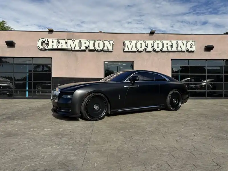 2024 Rolls-Royce Spectre Base's photo