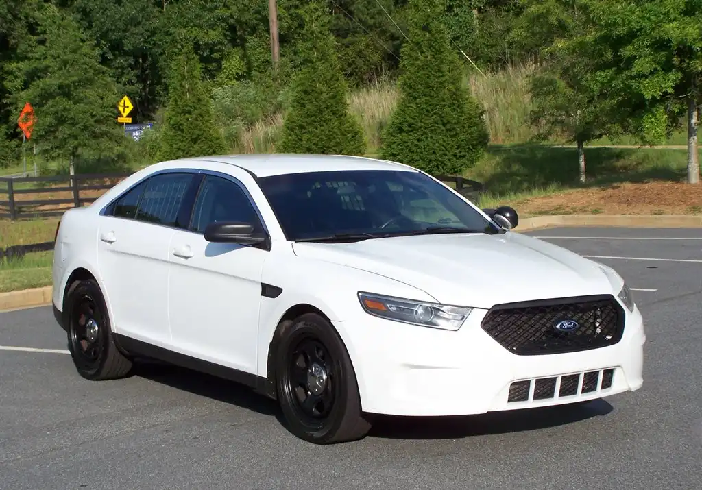 2015 Ford Taurus AWD H.O Turbo's photo
