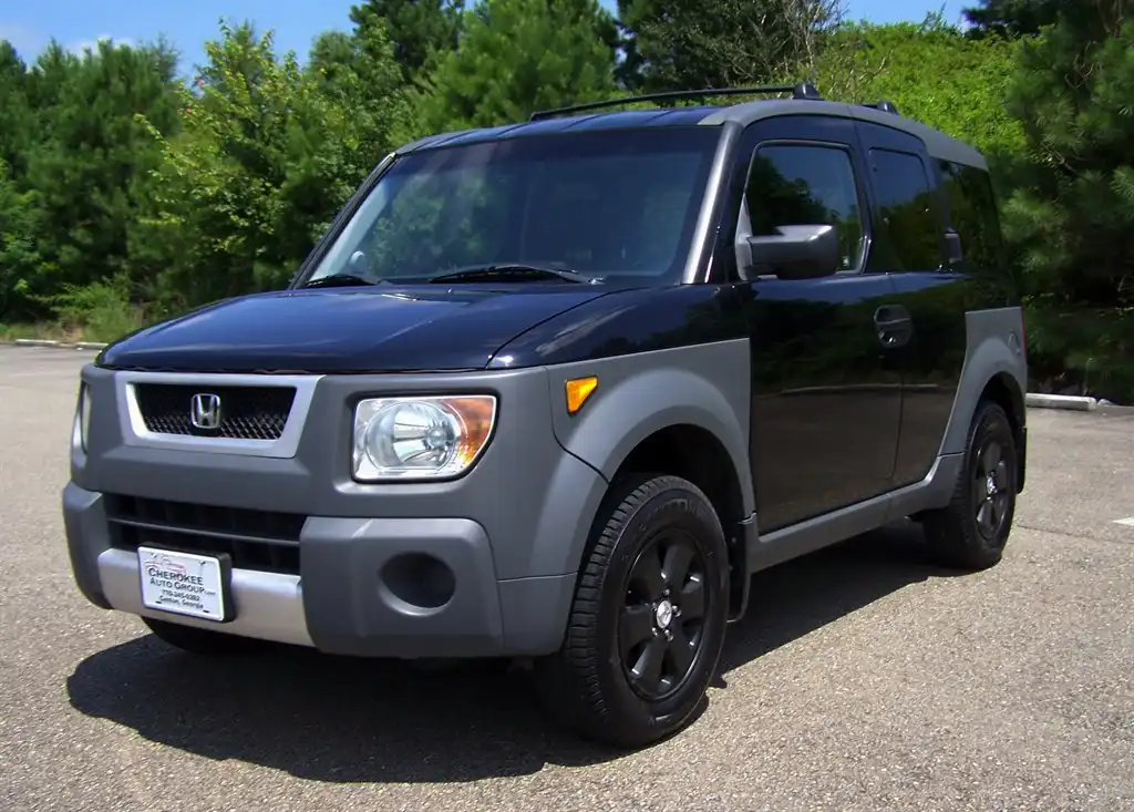 2003 Honda Element DX 2WD's photo