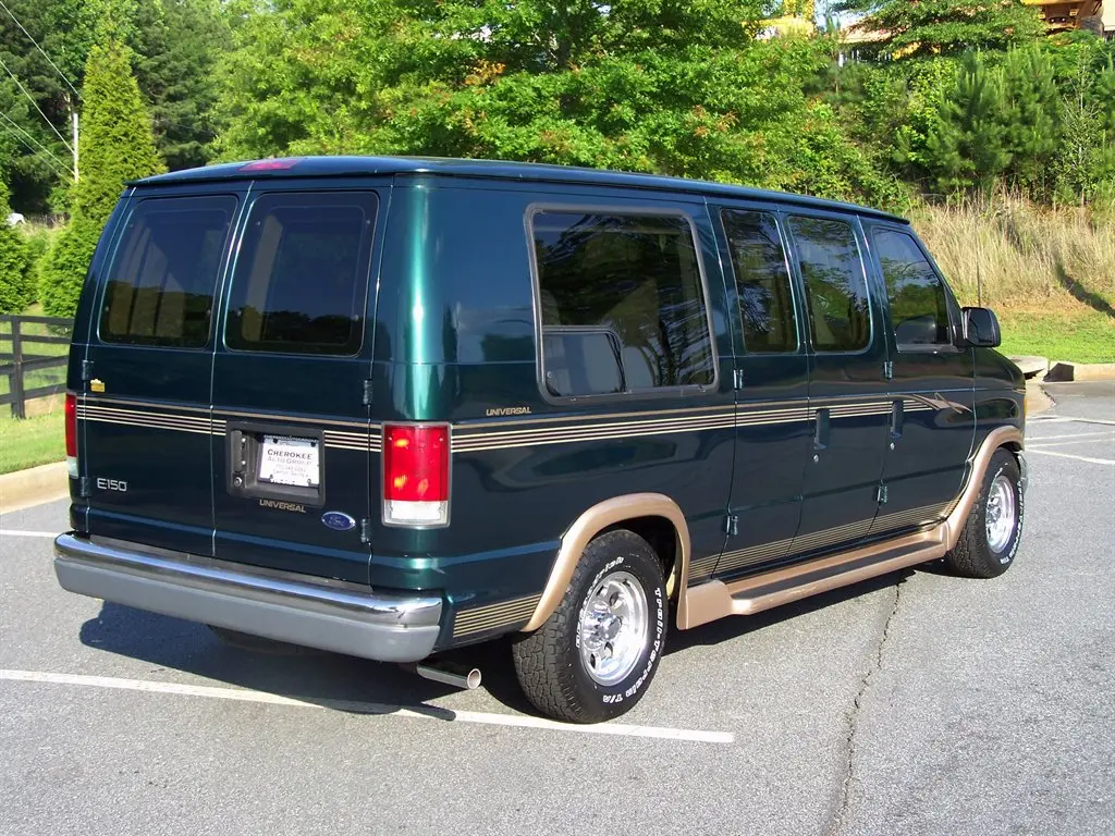 2000 Ford E-Series undefined photo 4