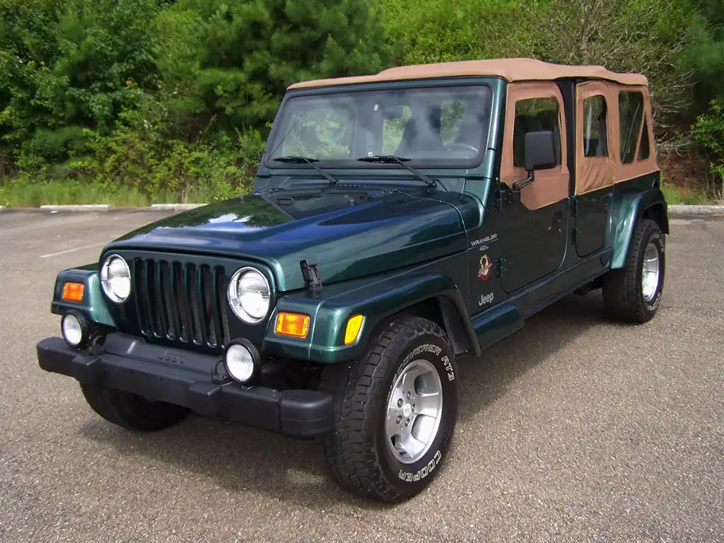 2000 Jeep Wrangler Sahara's photo