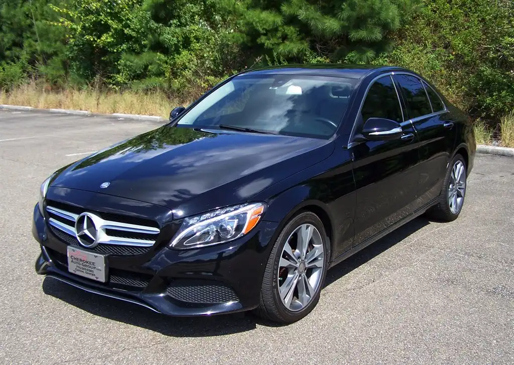 2015 Mercedes-Benz C-Class C300's photo