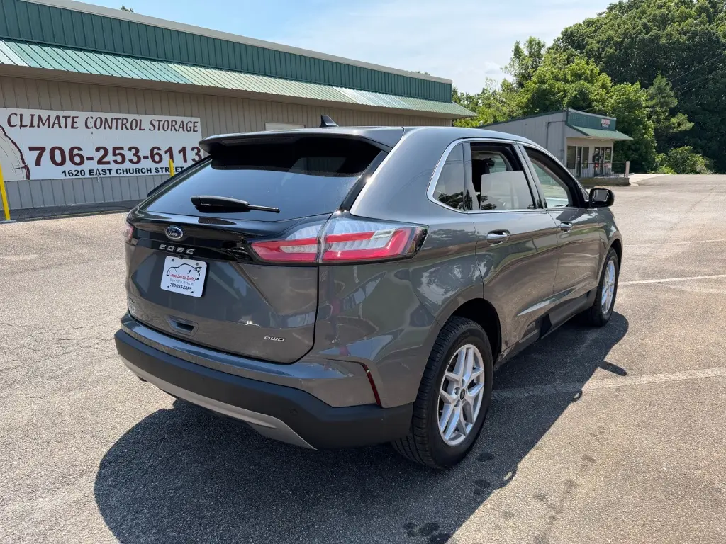 2024 Ford Edge SEL AWD photo 4