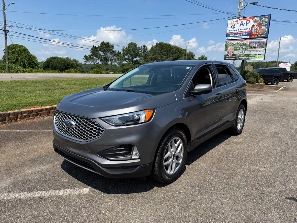 2024 Ford Edge SEL AWD's photo