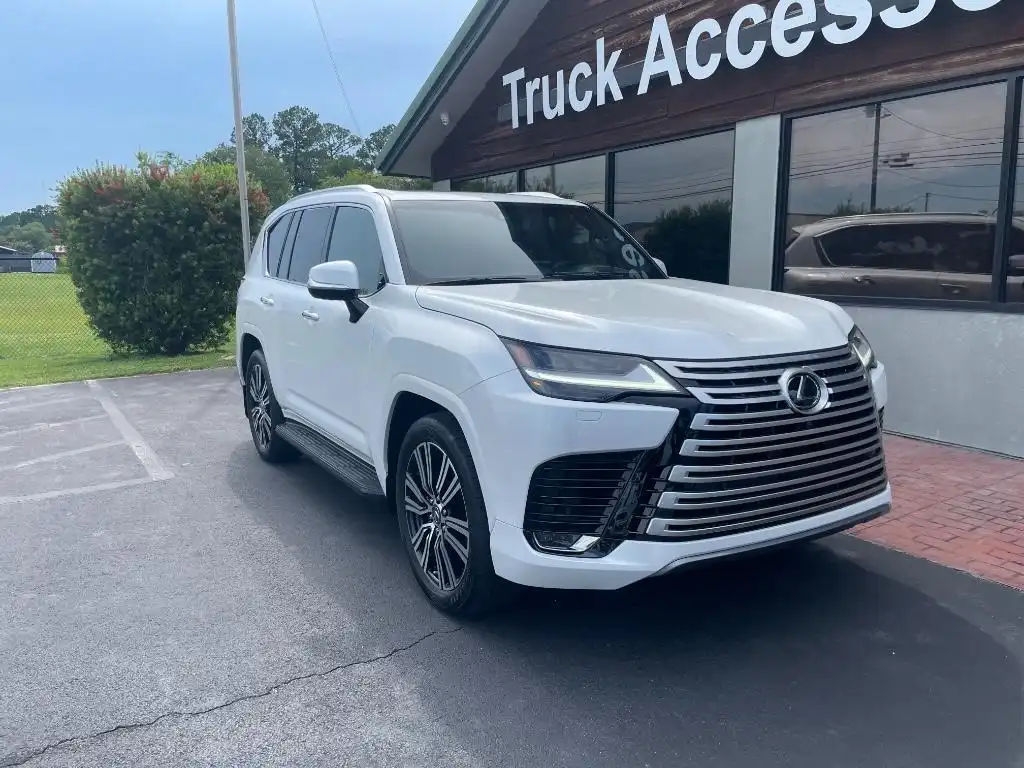 2023 Lexus LX 600 600 Luxury's photo