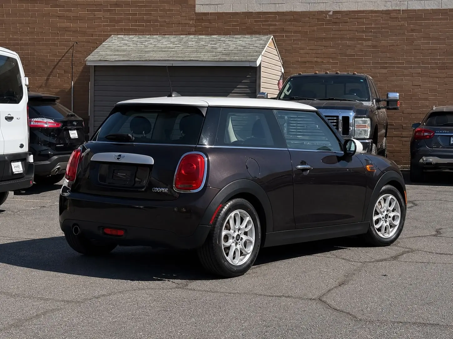 2014 MINI Cooper Base photo 4