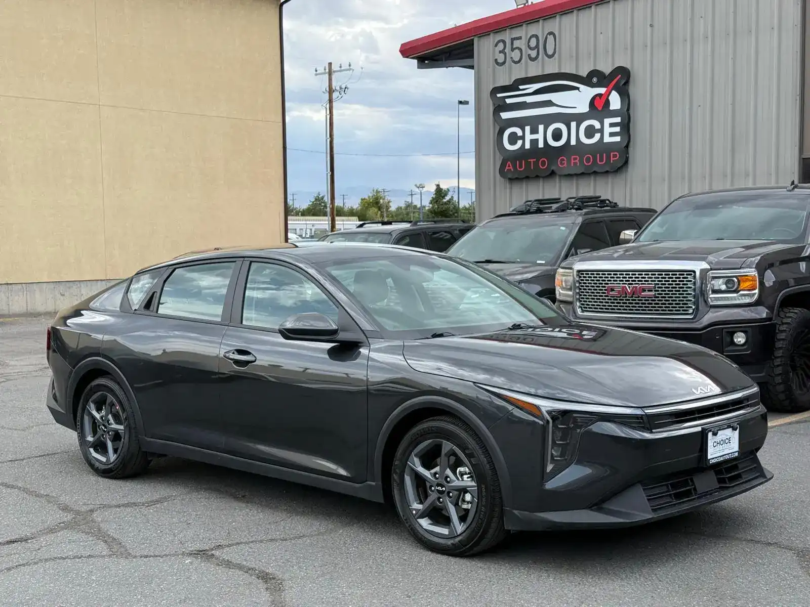 2026 Kia K4 LXS Auto's photo