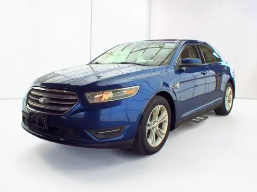 2015 Ford Taurus SEL AWD photo 4