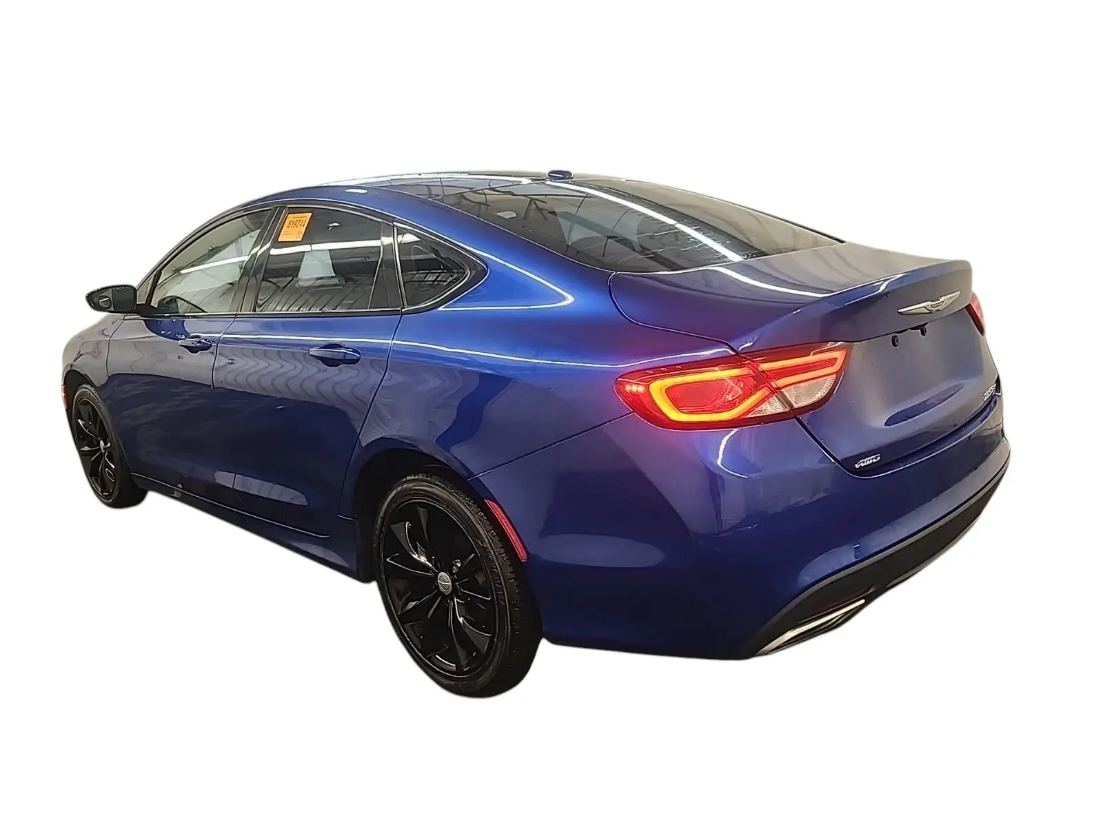 2015 Chrysler 200 S AWD photo 4