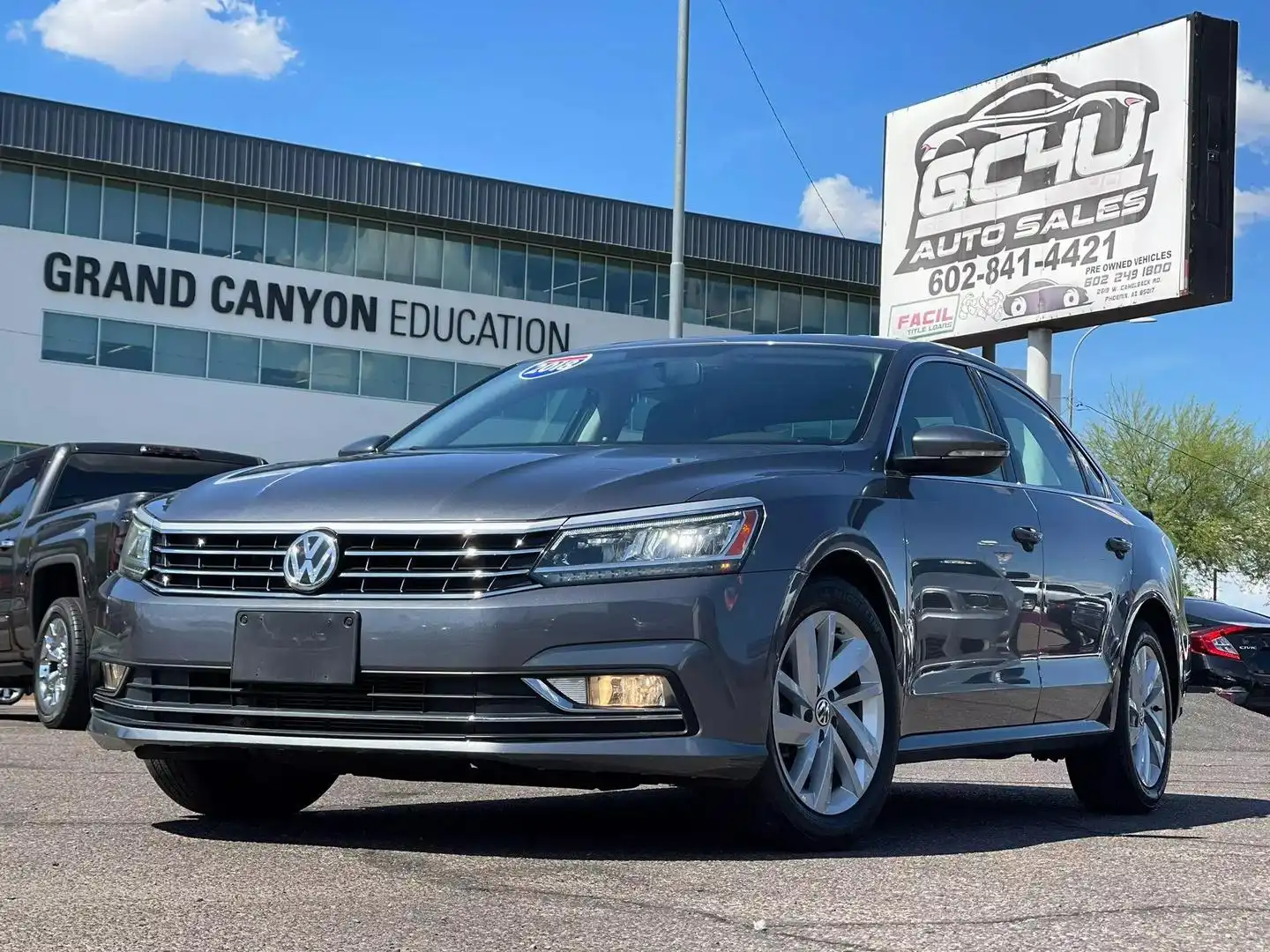 2018 Volkswagen Passat 2.0T SE Auto's photo