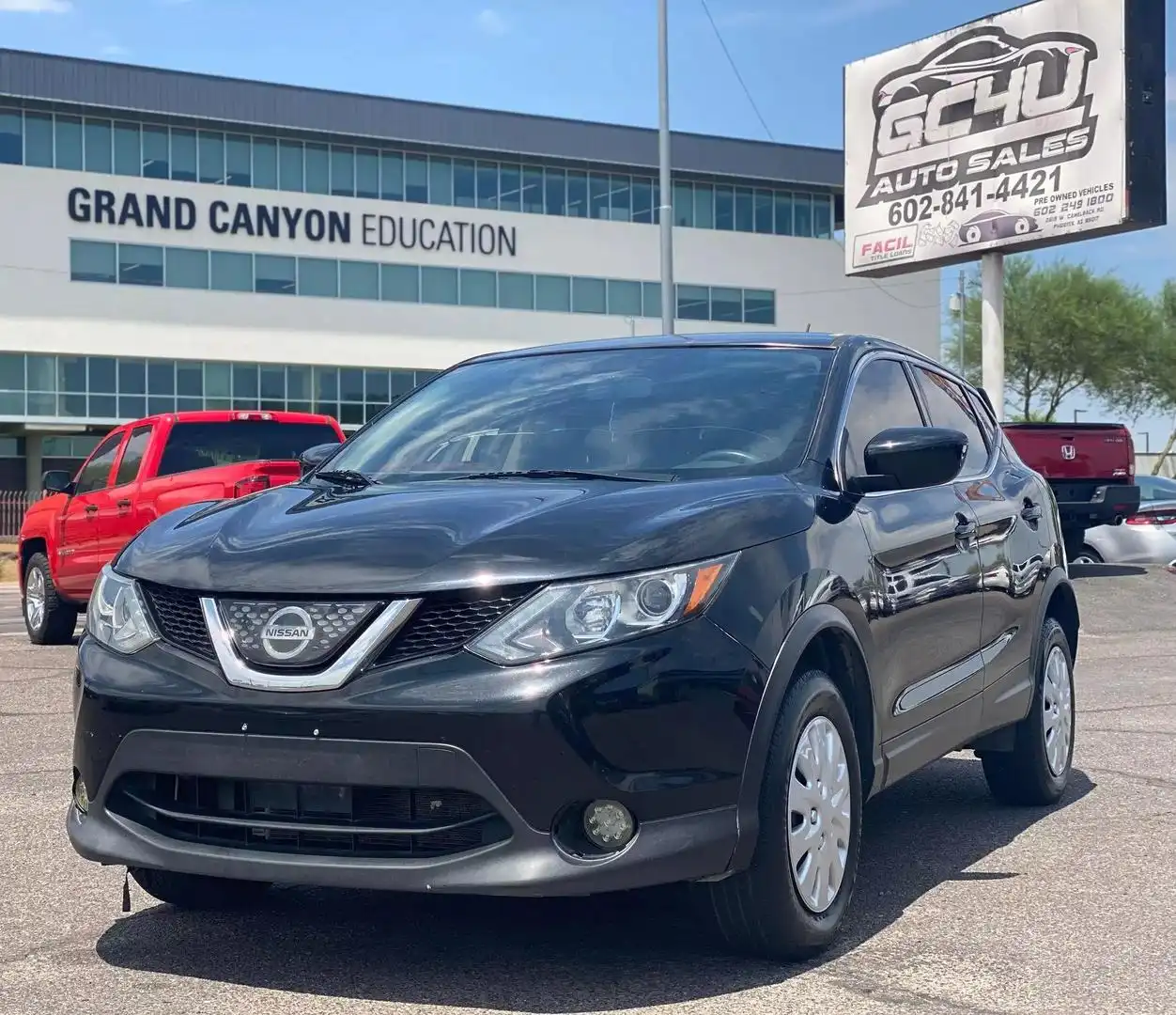 2018 Nissan Rogue Sport S FWD's photo