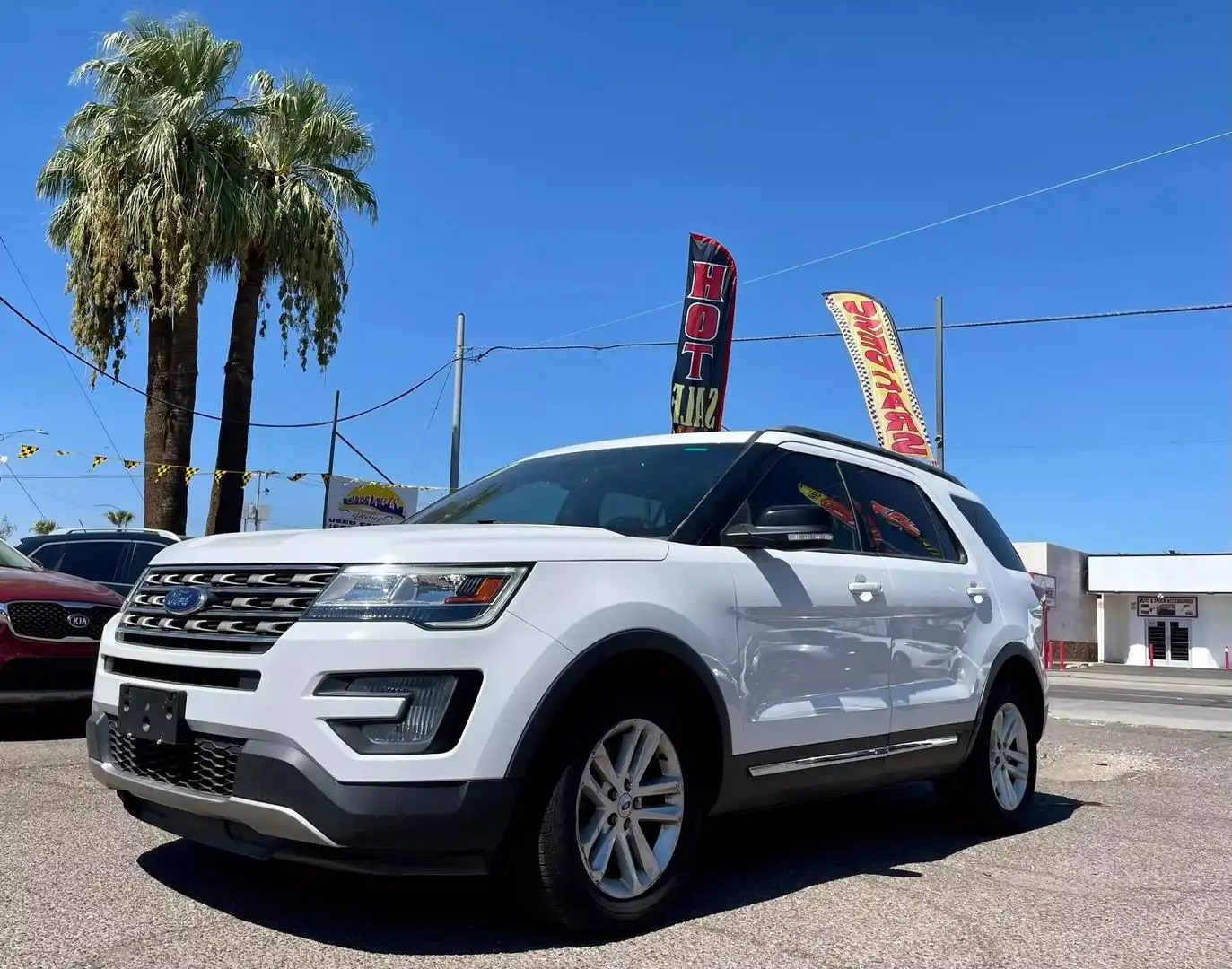 2017 Ford Explorer XLT FWD's photo