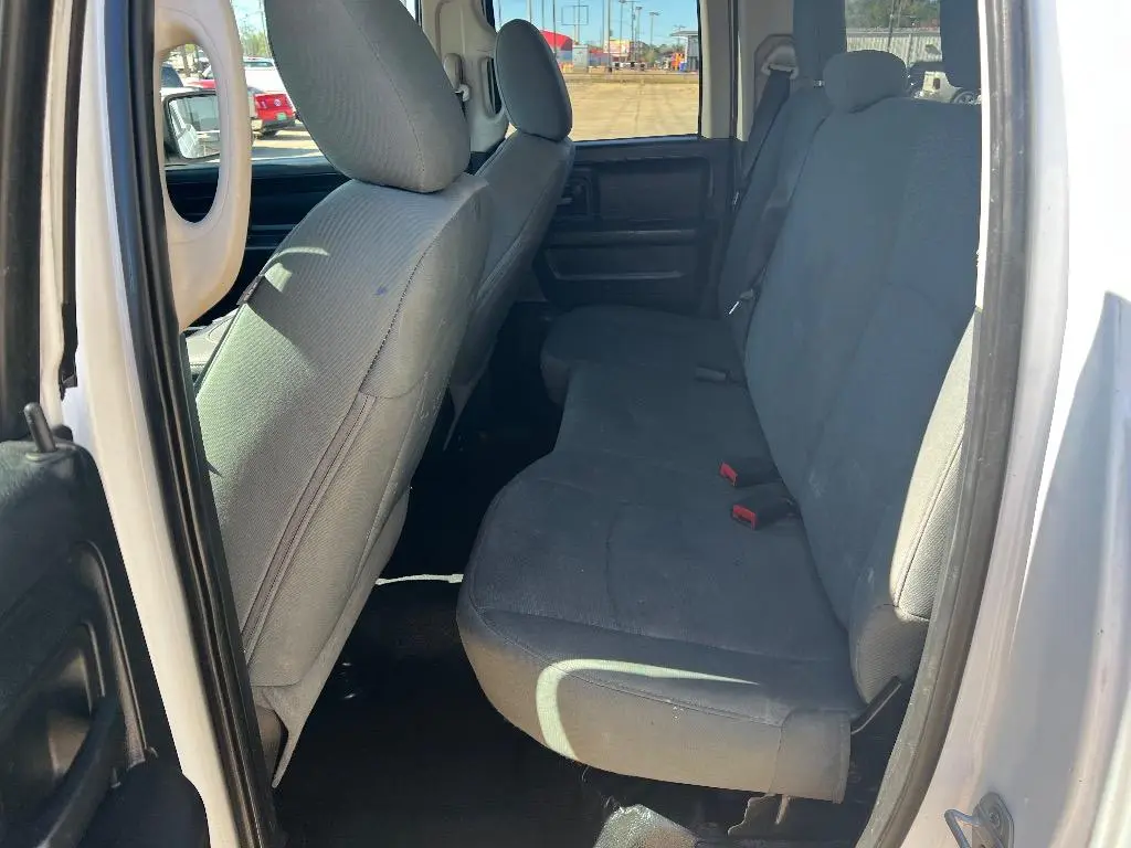 2014 RAM 1500 Tradesman Quad Cab photo 5