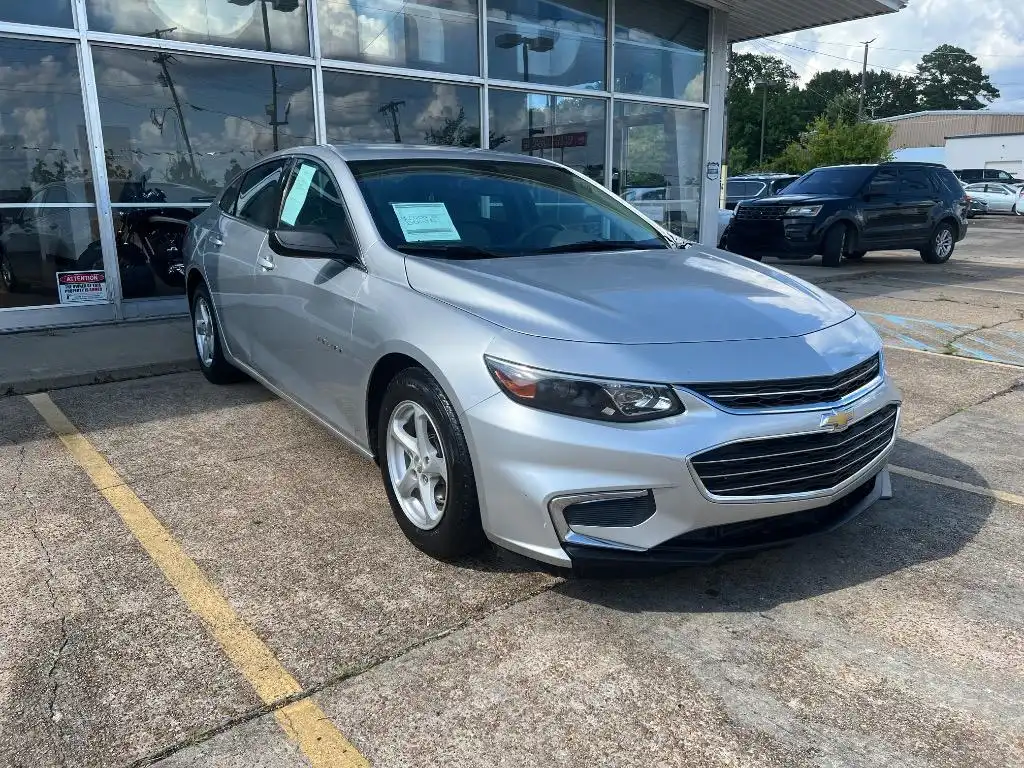 2016 Chevrolet Malibu 1LS's photo