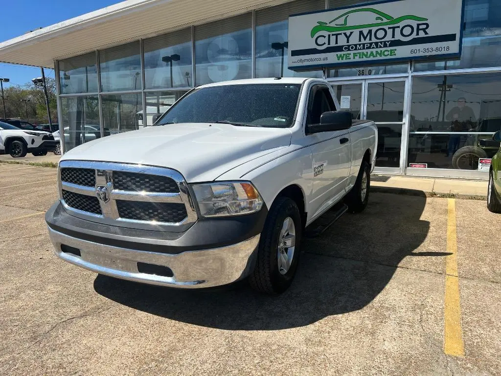 Vehicle Image 2
