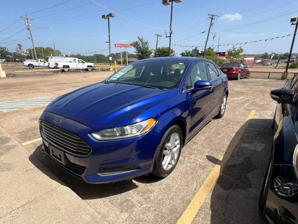 2014 Ford Fusion SE I4 FWD's photo