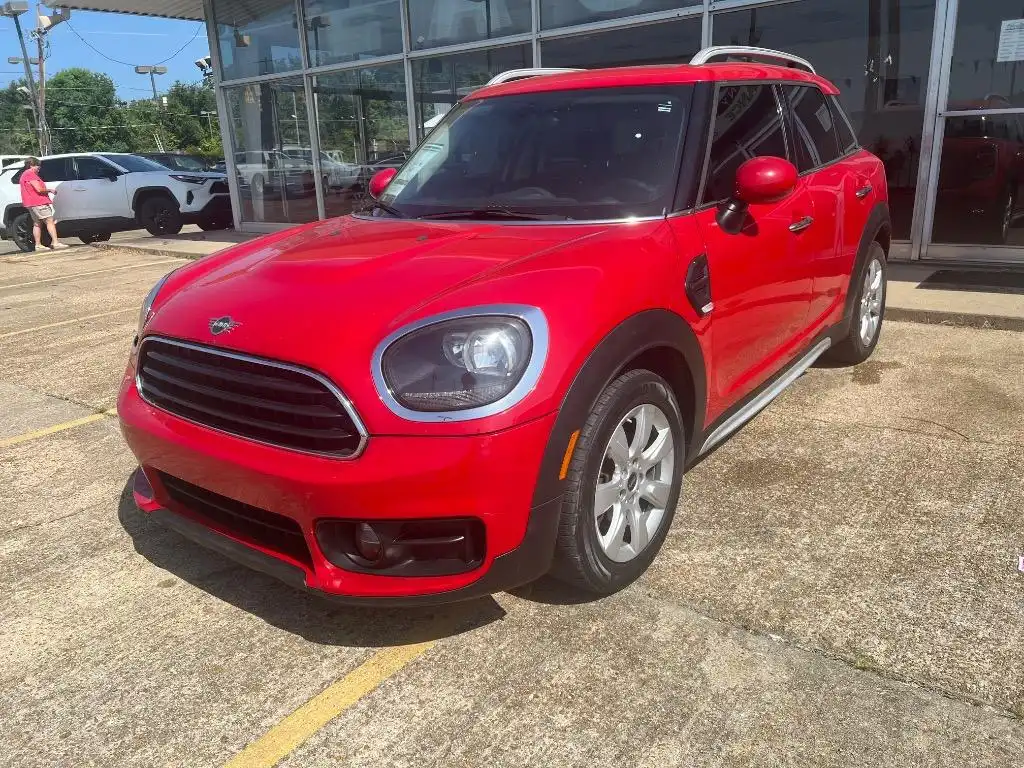 2019 MINI Countryman Cooper Signature's photo